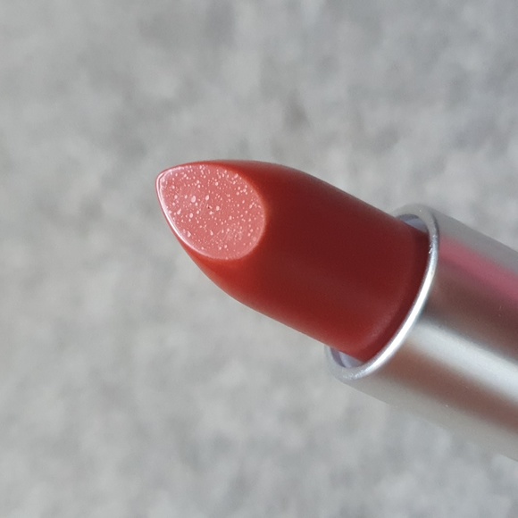 MAC Matte Lipstick in Chili (Full size) - Picture 5 of 6